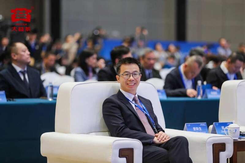 助力“一带一路”商协会大会 古树熟茶大益长城砖茶闪耀亮相 brand_alt_mark