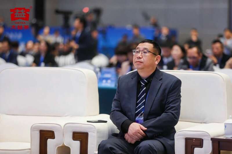 助力“一带一路”商协会大会 古树熟茶大益长城砖茶闪耀亮相 brand_alt_mark