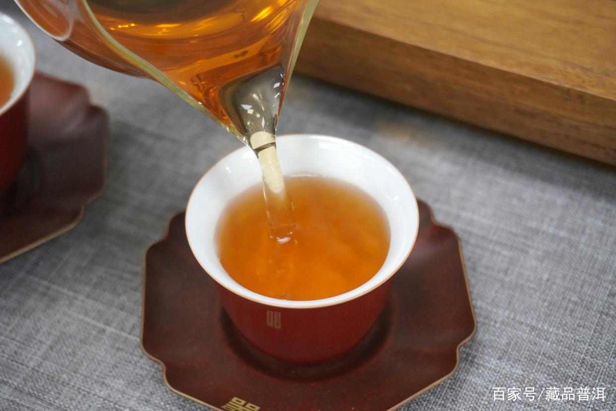 选购普洱茶，渠道很重要！新手应选什么渠道？老茶客这样说
