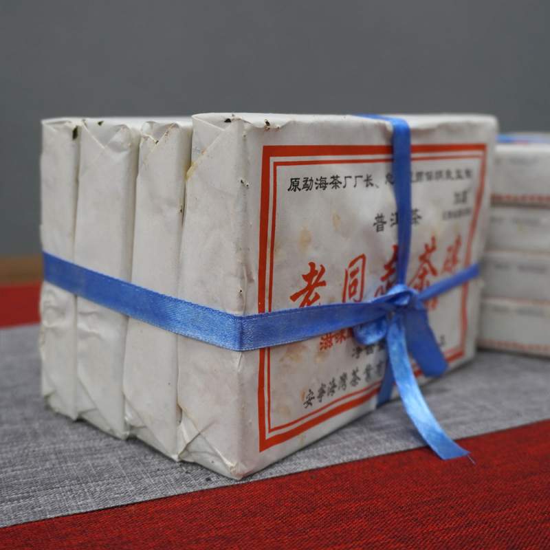 选购普洱茶，渠道很重要！新手应选什么渠道？老茶客这样说