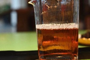 普洱生茶提神效果强,熟茶更安神 普洱生茶提神效果强,熟茶更安神