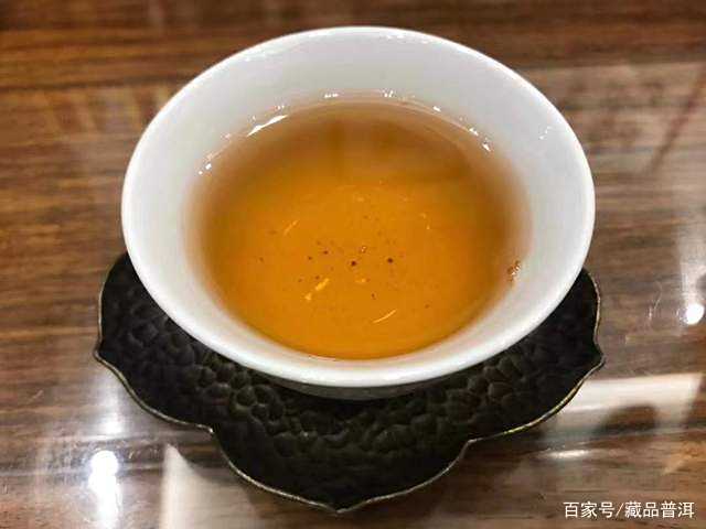 白菜班章、孔雀班章之后,2003年黄大益青饼的市场热度竟然这么高 白菜班章、孔雀班章之后,2003年黄大益青饼的市场热度竟然这么高