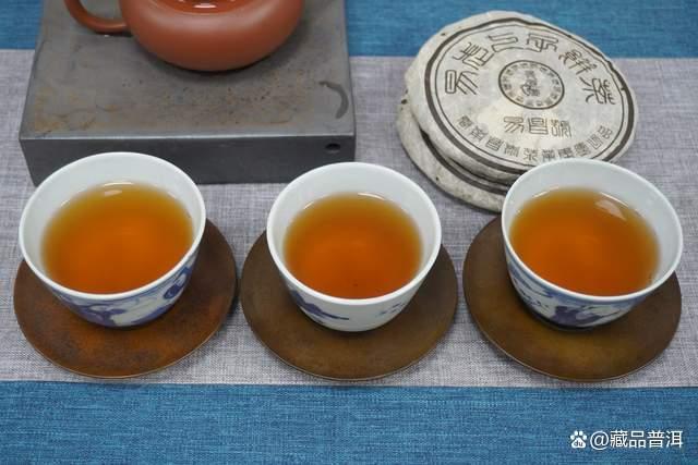 2005易昌号小饼评测 早期经典珍品