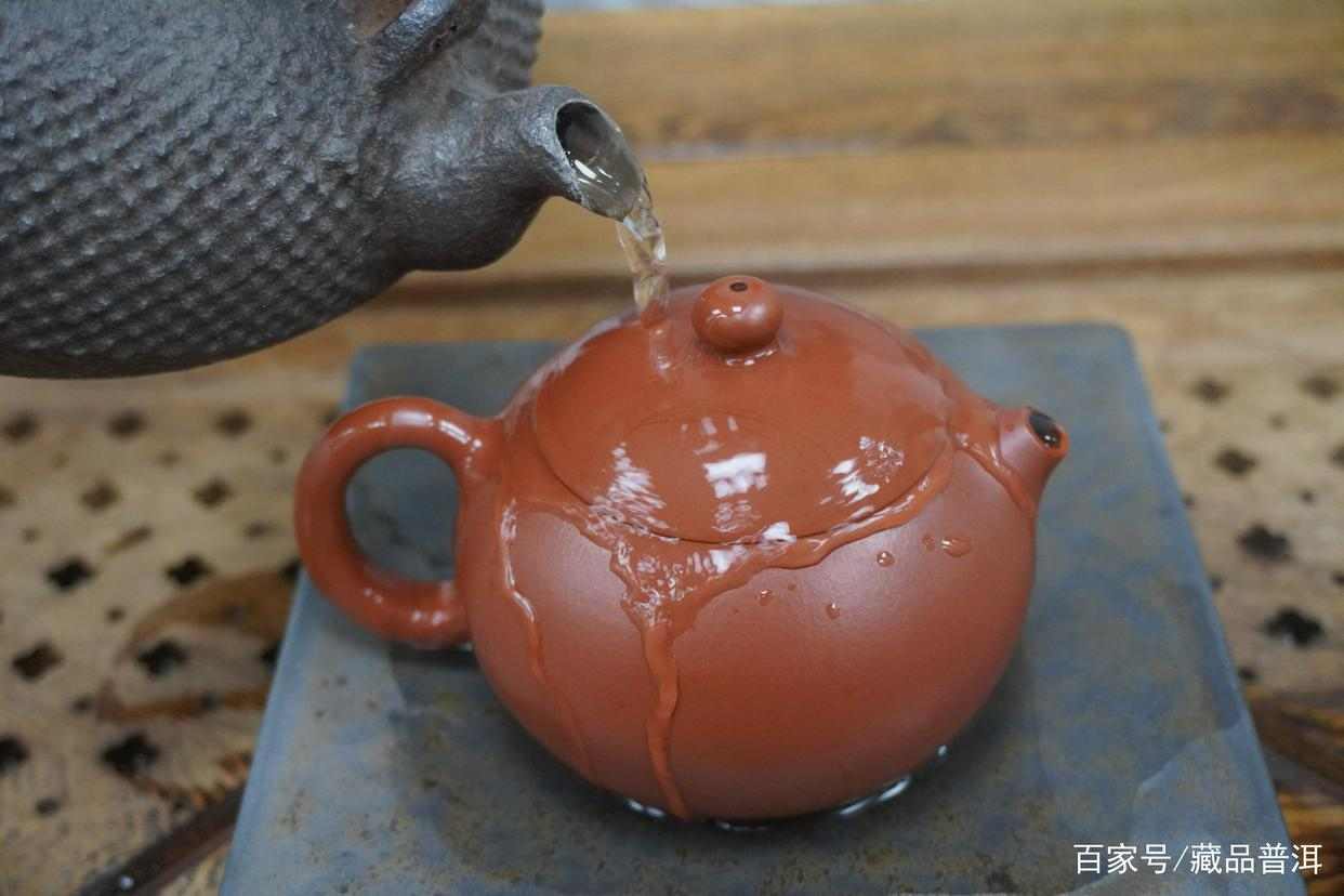 老熟茶怎么冲泡更好喝?以05年红大益7572熟饼为例,纯经验分享 老熟茶怎么冲泡更好喝?以05年红大益7572熟饼为例,纯经验分享
