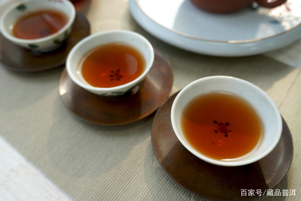 2005年红大益7572熟茶,它的3大优势你知道吗?7572熟茶今日开汤 2005年红大益7572熟茶,它的3大优势你知道吗?7572熟茶今日开汤