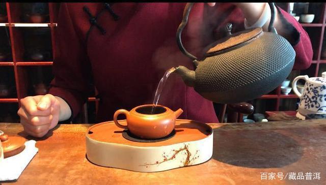 如何冲泡好普洱茶?我们采访了10个资深茶人,都说这点最重要 如何冲泡好普洱茶?我们采访了10个资深茶人,都说这点最重要
