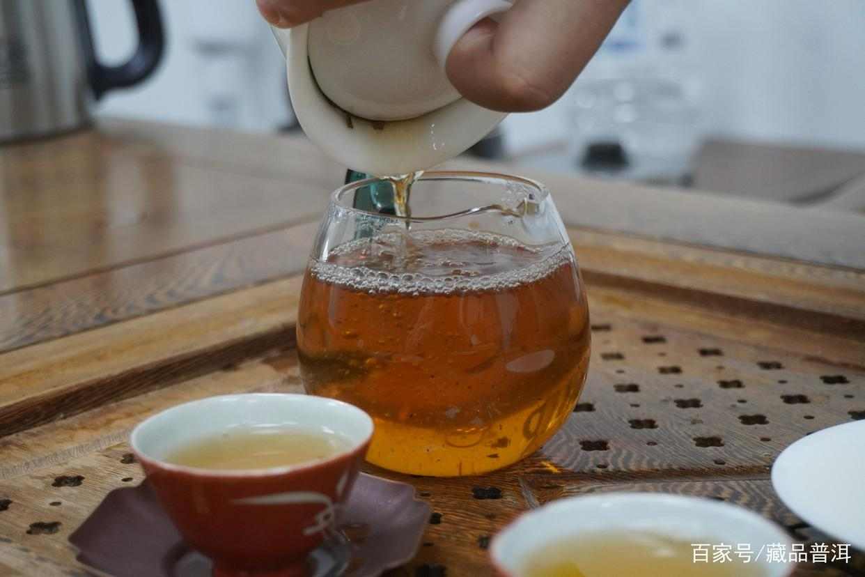 普洱茶盖碗:厚度选择与容量搭配指南 普洱茶盖碗:厚度选择与容量搭配指南