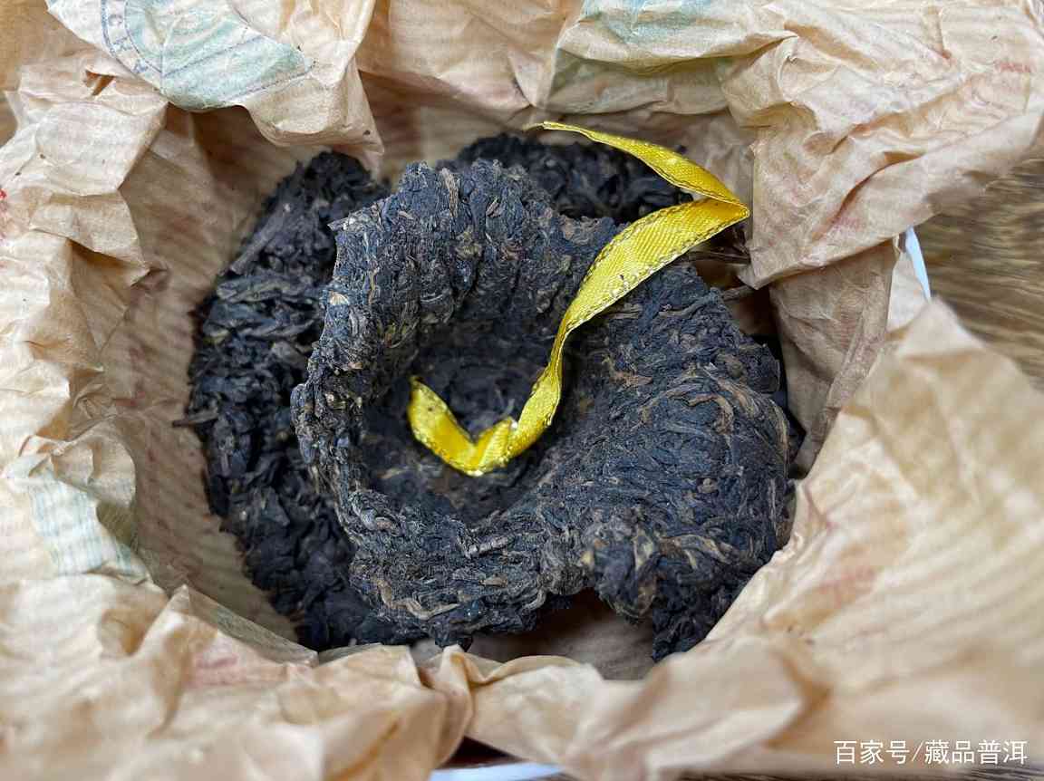 金丝沱值得收藏吗?2004年首批红眼金丝沱与2010年金丝沱对比开汤 金丝沱值得收藏吗?2004年首批红眼金丝沱与2010年金丝沱对比开汤