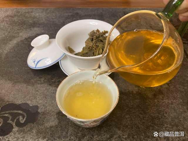 老班章普洱茶发展历程与品质特点解析 老班章普洱茶发展历程与品质特点解析