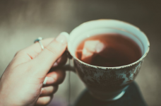 云南红茶滇红五大健康功效及饮用注意事项 云南红茶滇红五大健康功效及饮用注意事项