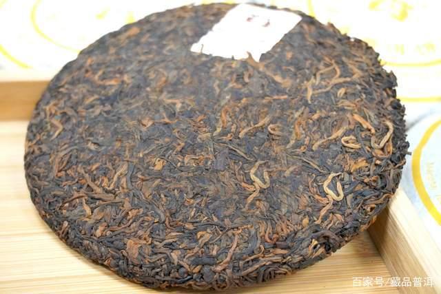 普洱茶熟茶怎么冲泡更好喝?以大益06年金孔雀为例,解析冲泡技巧 普洱茶熟茶怎么冲泡更好喝?以大益06年金孔雀为例,解析冲泡技巧